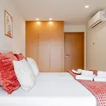 Modern & Sleek Flat | Terrace & Garage By Hostwise Porto