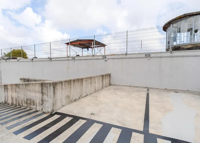 Modern & Sleek Flat | Terrace & Garage By Hostwise