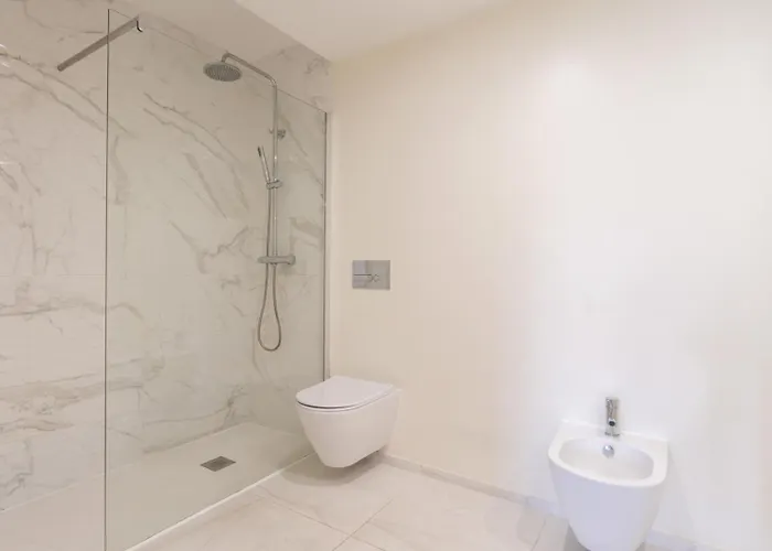 Modern & Sleek Flat | Terrace & Garage By Hostwise 公寓 波尔图